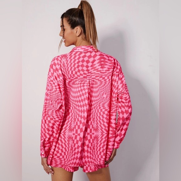 NWOT Checker Print Blouse and Shorts Set - Picture 5 of 5